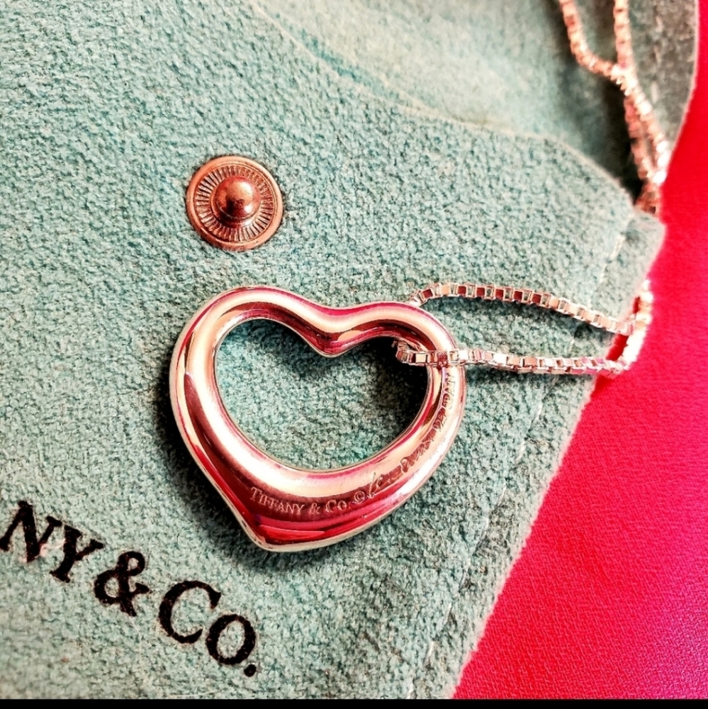 Tiffany & Co. Large Elsa Peretti Open Heart